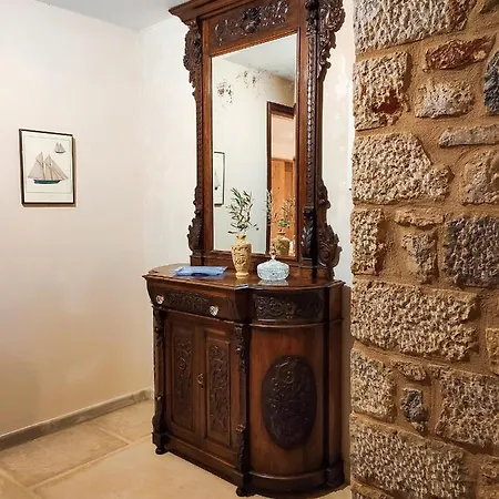 Grande Grotta House *