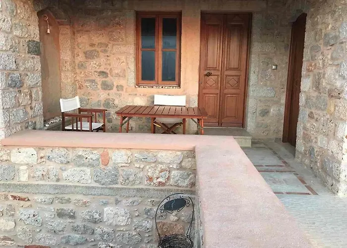 Grande Grotta House بيت للعطل *