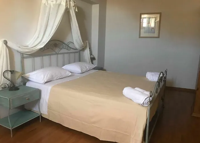 Grande Grotta House بيت للعطل